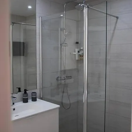 Sea Views Apartment