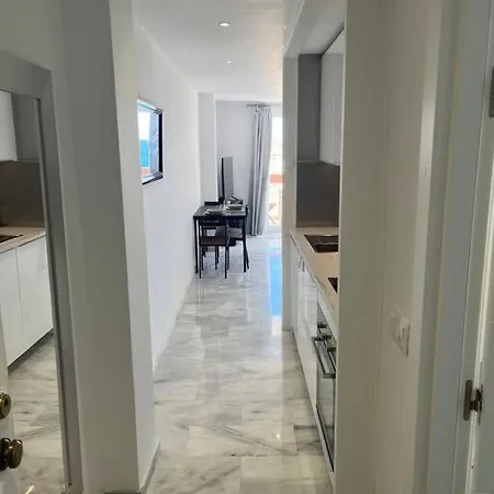 Sea Views Apartment